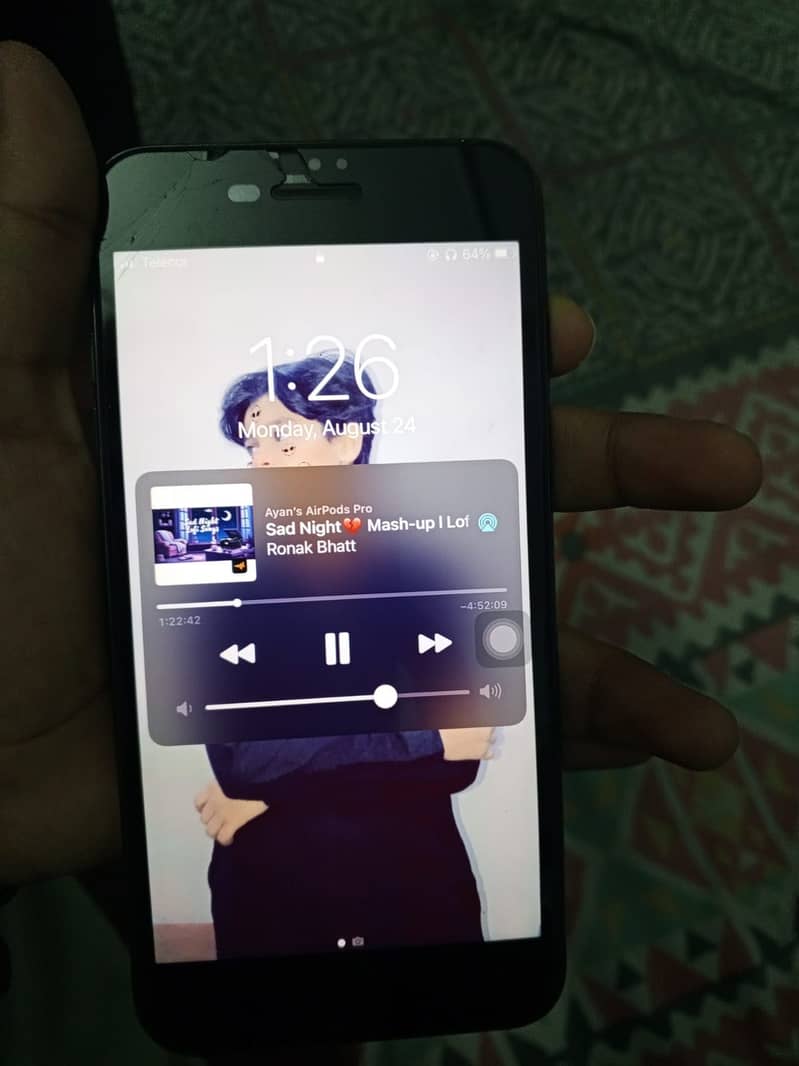 Apple iPhone 7 Plus 5