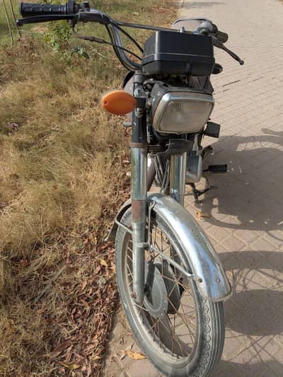 unique 2020 (125) one hand used bike