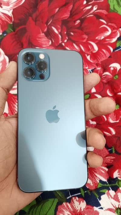 Apple iPhone 12 Pro