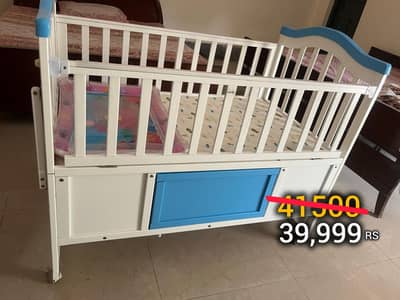 Baby cots