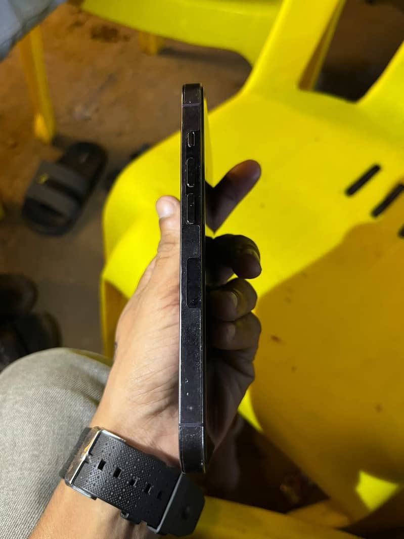Iphone 14 pro 3