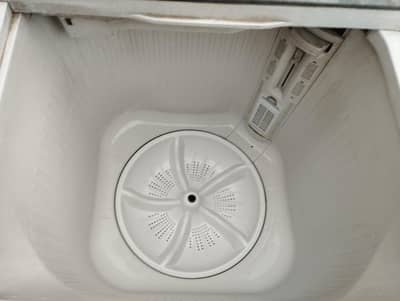 For sale Haier Big size Washing machine