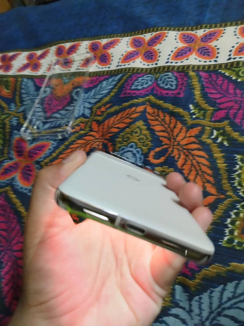 Google Pixel 8 Pro 7