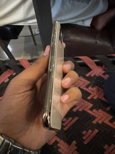 Iphone 11 pro Official PTA
