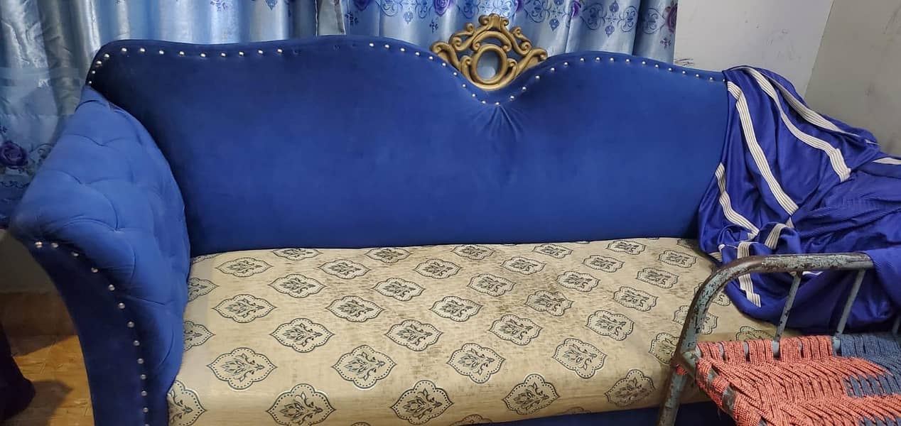 sofa selling 1