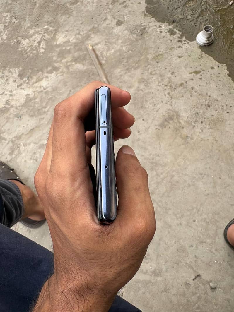Samsung Mobile Note 10 Plus 2