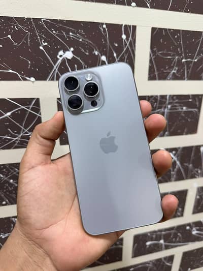 Apple iPhone 15 Pro Max