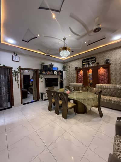 8 MARLA BRAND NEW HOUSE FOR SALE