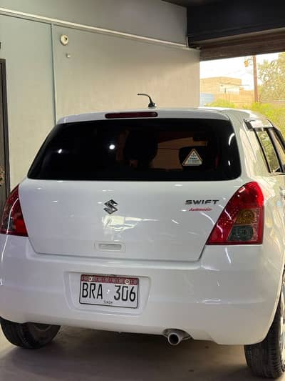 Suzuki Swift 2019 dlx automatic