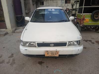 Nissan Sunny 1992