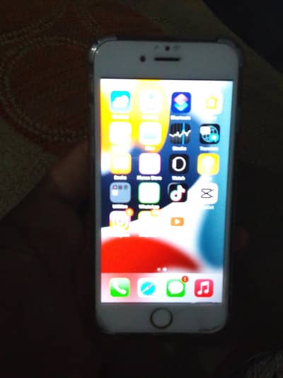 Apple iPhone 6S
