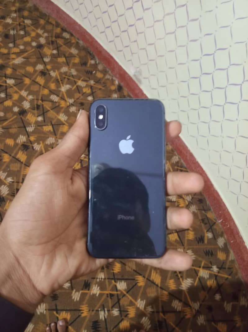 Apple iPhone X 3