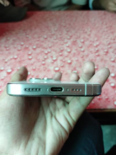 Apple iPhone 15 Pro