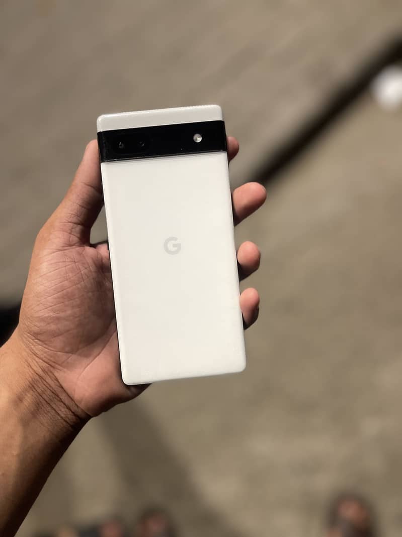 Google Pixel 6a 1