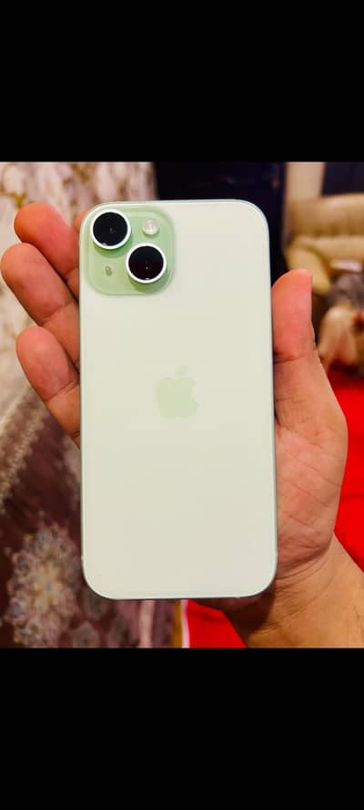 Apple iPhone 15