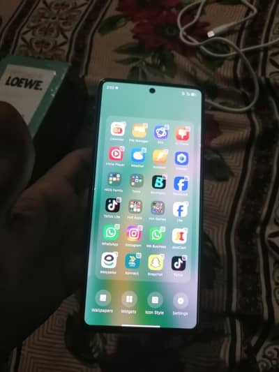 Tecno CAMON 30