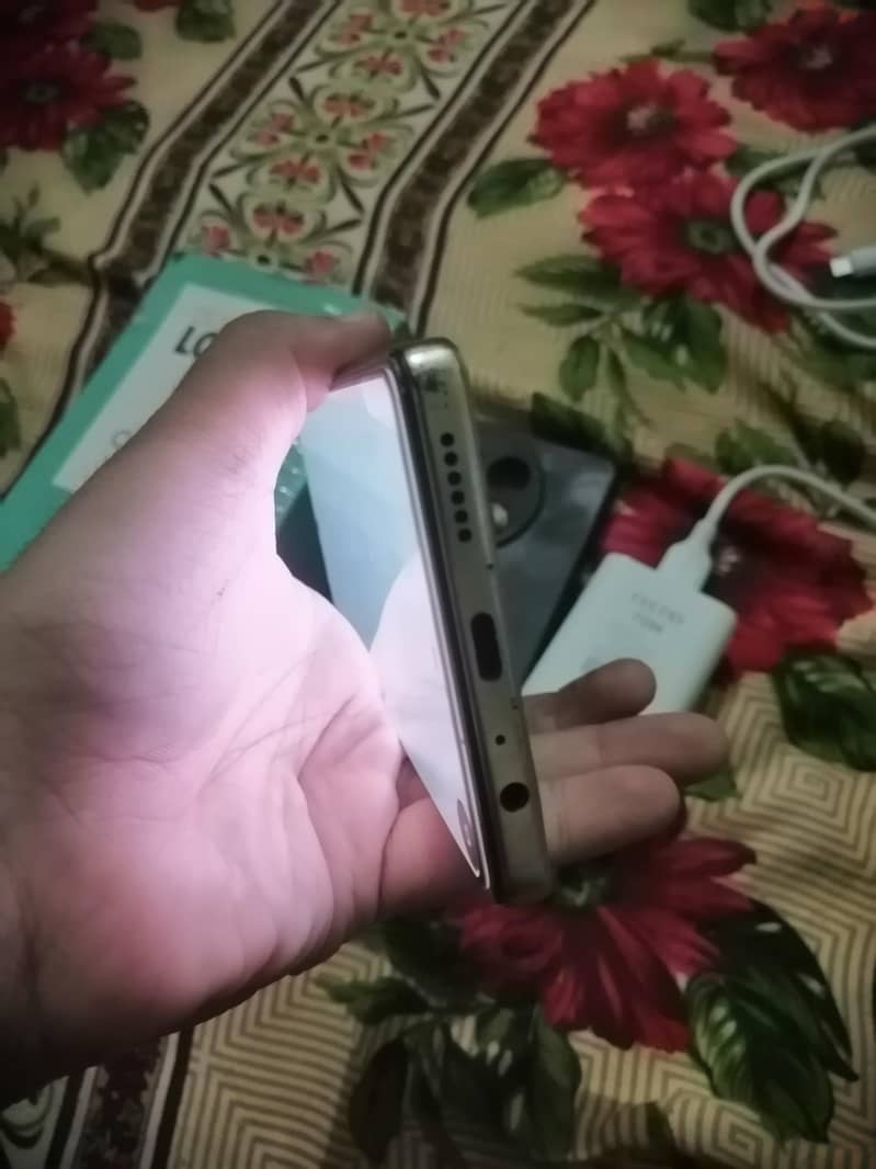 Tecno CAMON 30 2