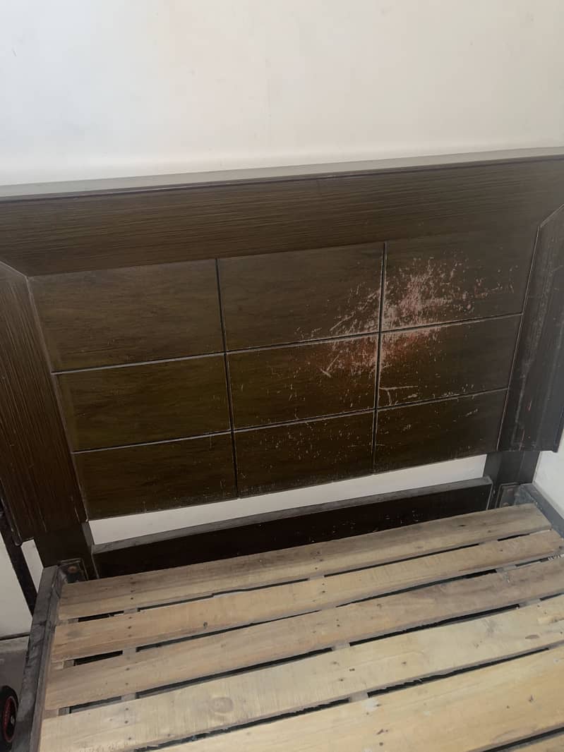 Single bed 2