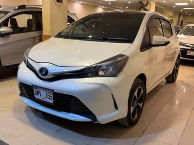 Toyota Vitz 2015
