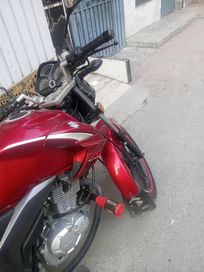 Suzuki gsx 125 1st owner bike for sell
