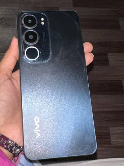 Vivo Y19s