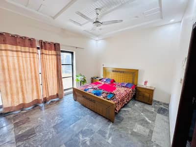 Double Bed Furnished Flat Available For Rent (Per Day)