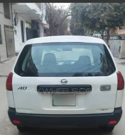Nissan AD Van 2007