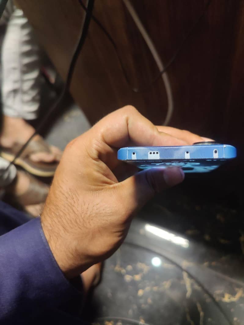 Xiaomi Redmi Note 13 Pro Plus 9