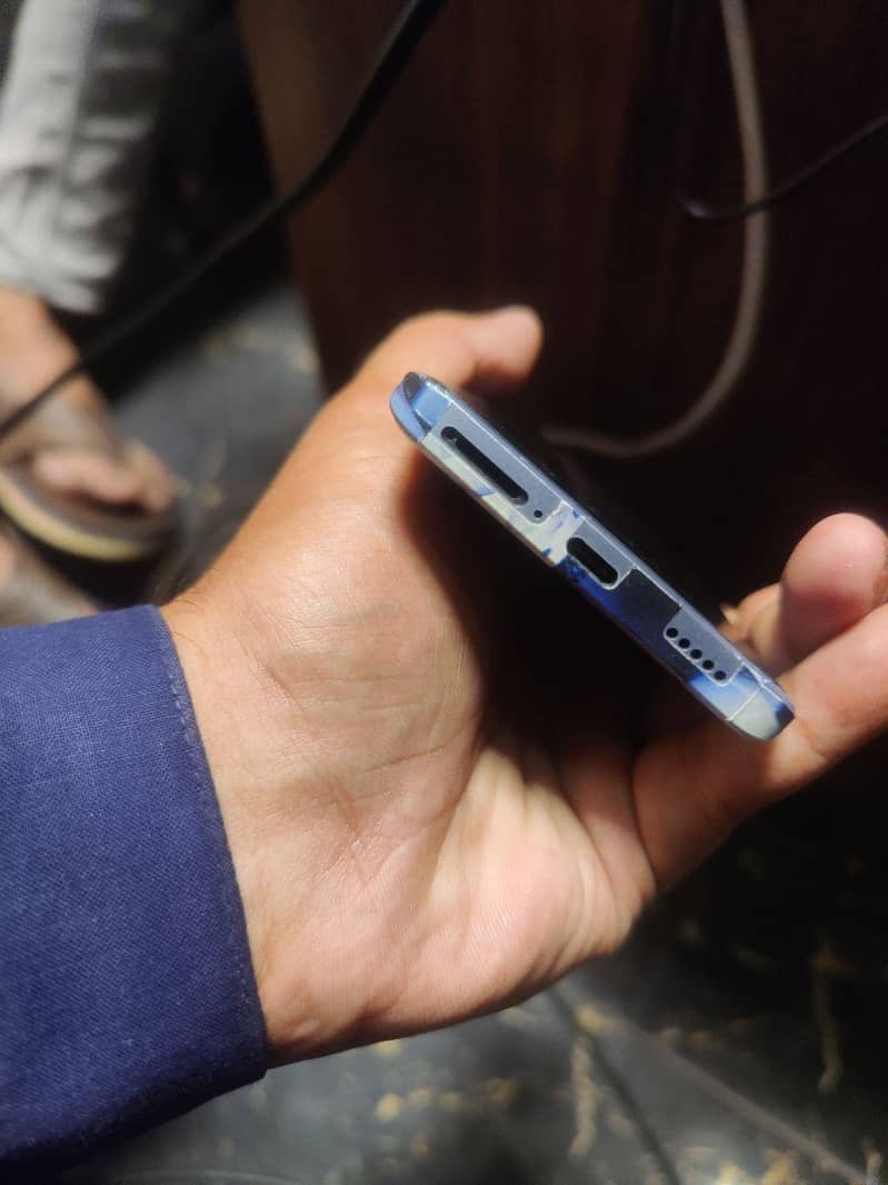 Xiaomi Redmi Note 13 Pro Plus 10