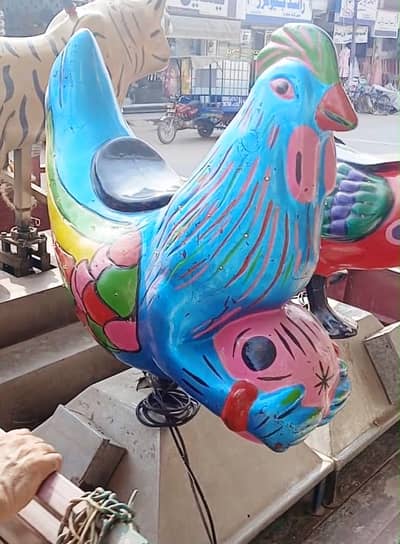 Hen kid ride used 1.5 year urgent sale need money