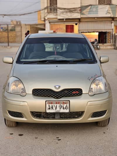 Toyota Vitz 2003