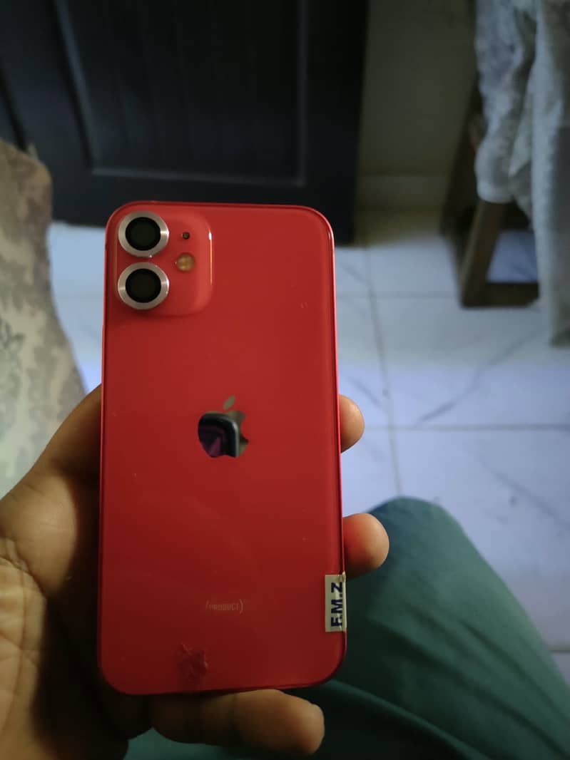 Apple iPhone 12 mini 0