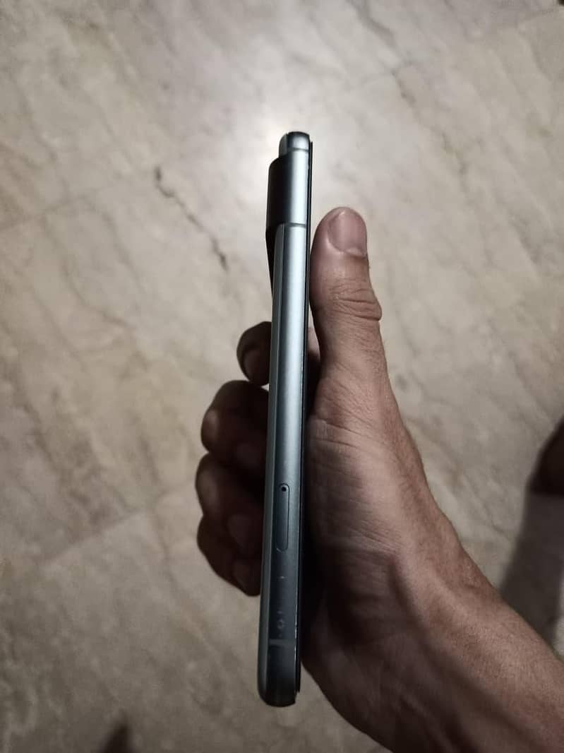 Google pixel 8 1