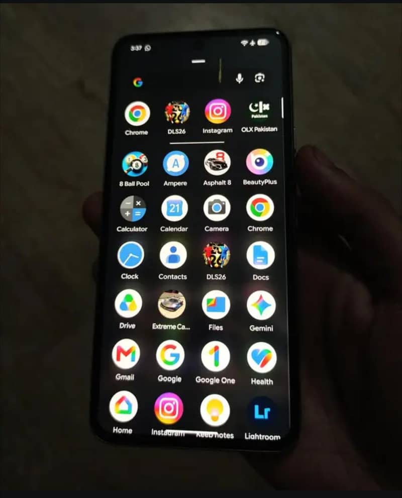 Google pixel 8 5