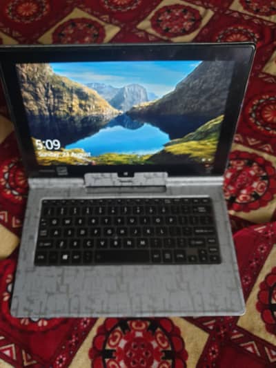 Toshiba z10t-A cor i5 gen4 hard ssd msata1 128GB only sim call