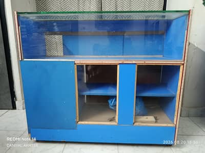 Shop Counter For Sale (Size: 4x4)