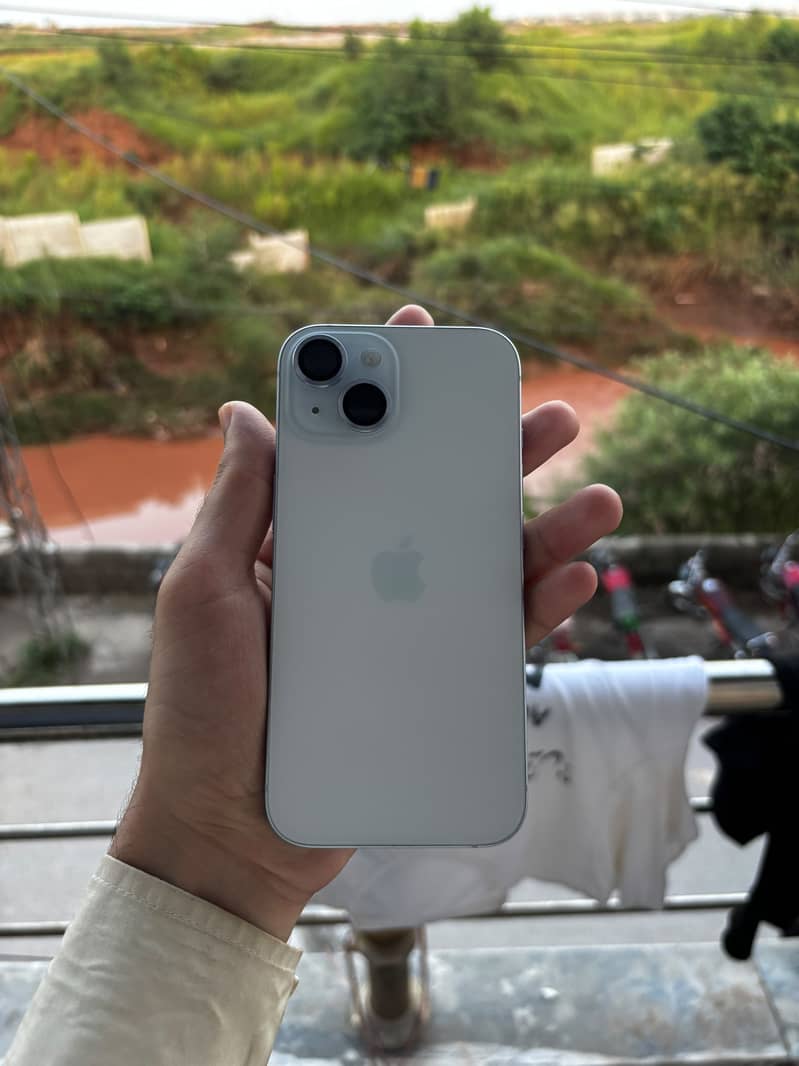 Apple iPhone 15 1