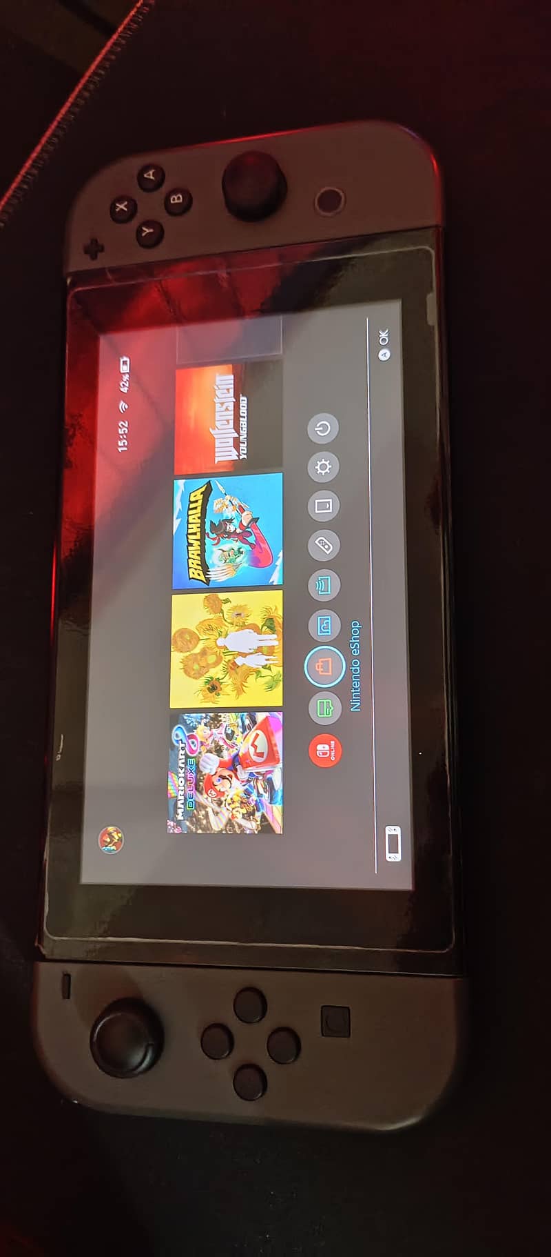 Nintendo Switch V2 3