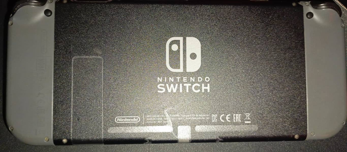 Nintendo Switch V2 8