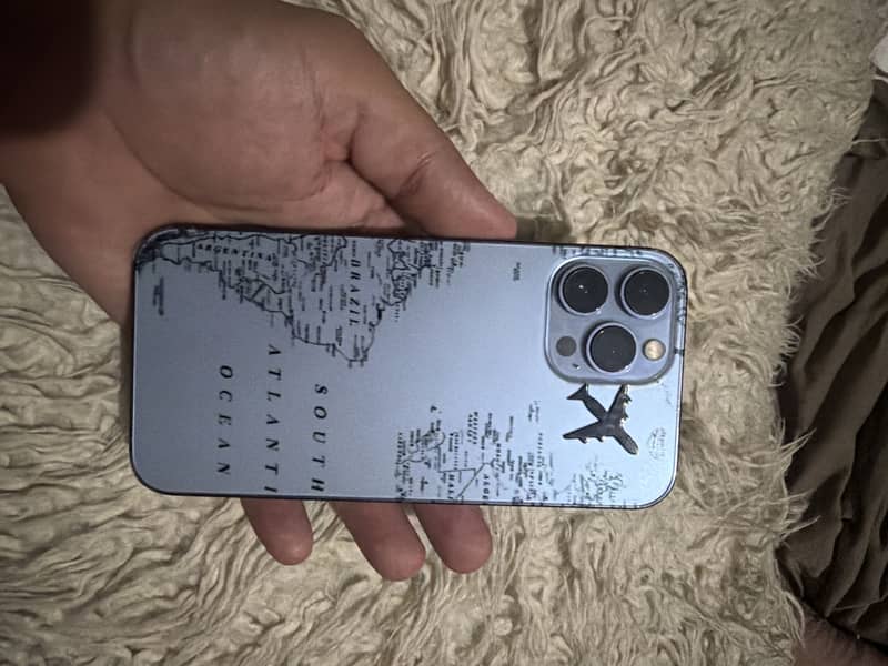 iPhone 13 Pro Max 2