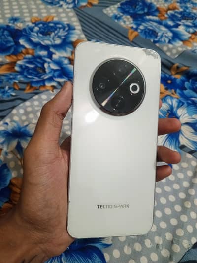 Tecno SPARK 30C