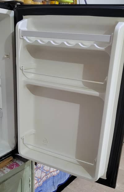 room refrigerator