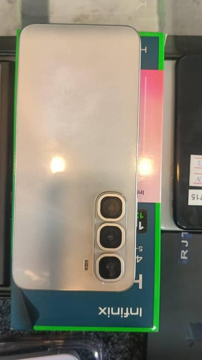 infinix hot60i 6/128 back pa sheet ha with box  with charge