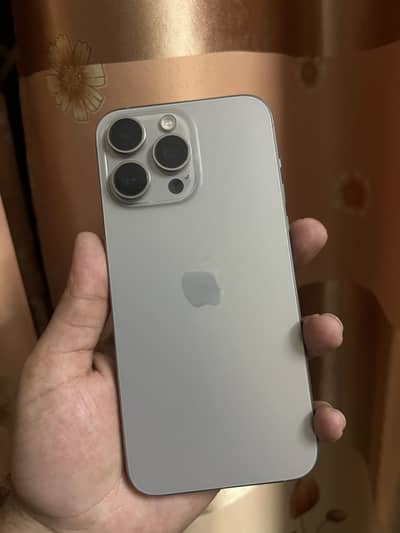 Apple iPhone 15 Pro Max FU