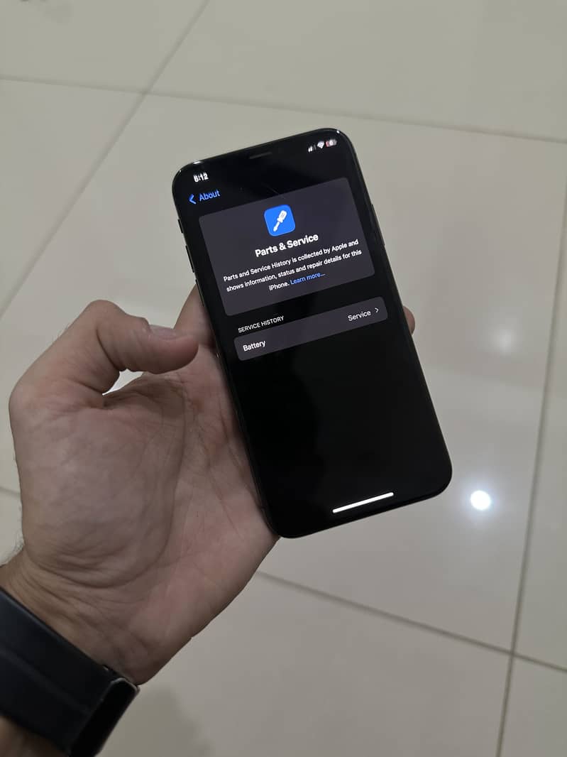 Apple iPhone XS 0