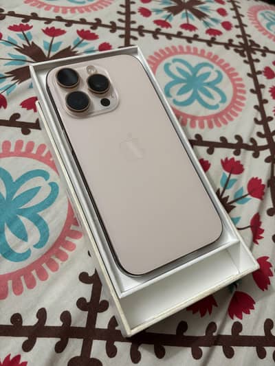 Apple iPhone 16 Pro