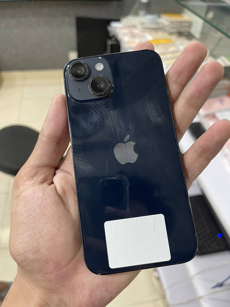 iPhone 14 jv 0