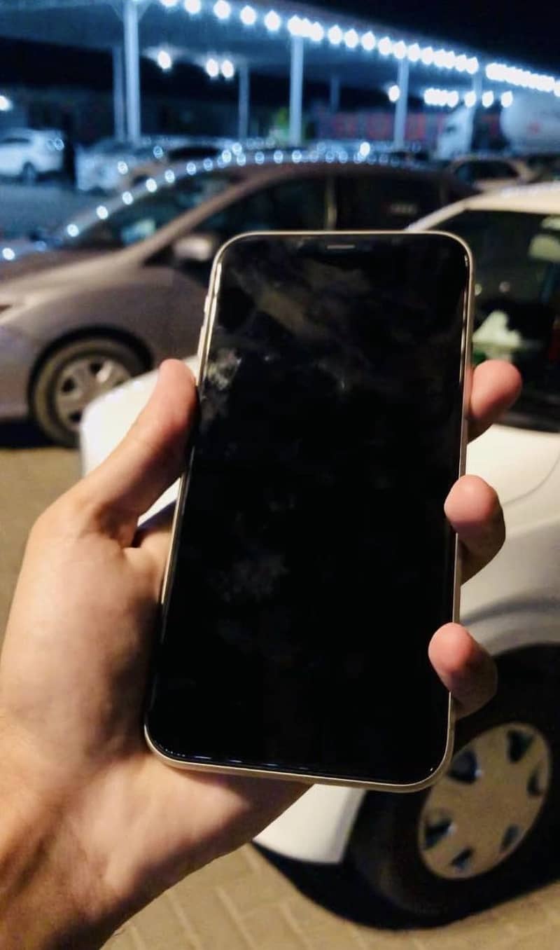 Apple iPhone 11 2