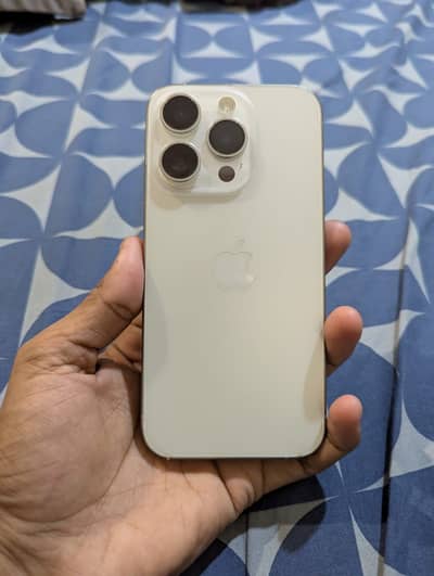Apple iPhone 15 Pro