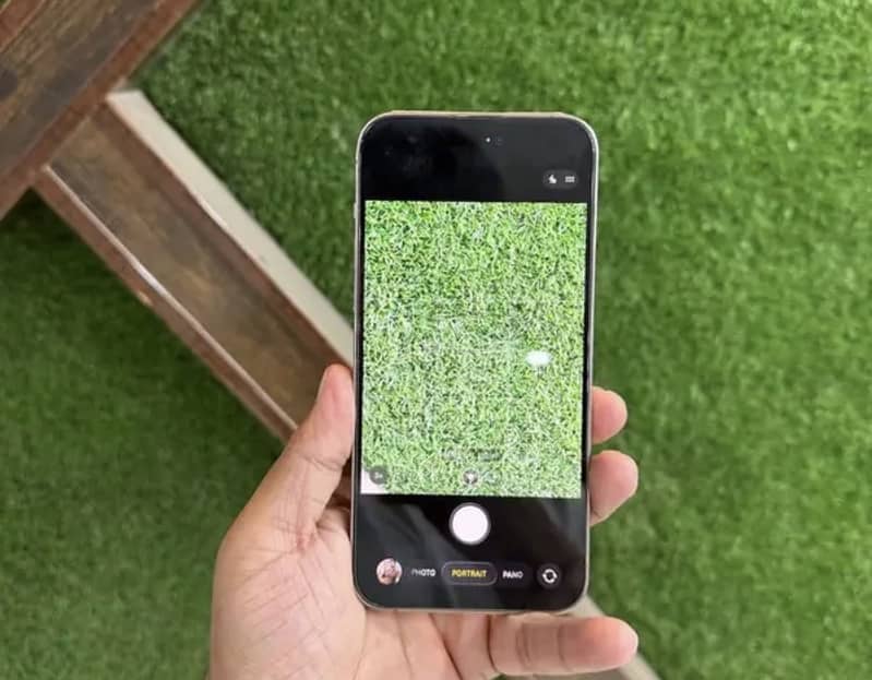 Apple iPhone 14 Pro Max 1